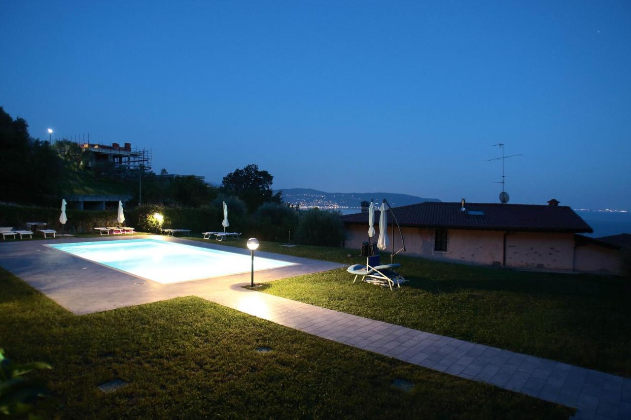 Panorama Lake View, Pool & Garden, 2 Bathrooms, Kingsize & Single-Beds, Fast Internet Toscolano-Maderno Kültér fotó
