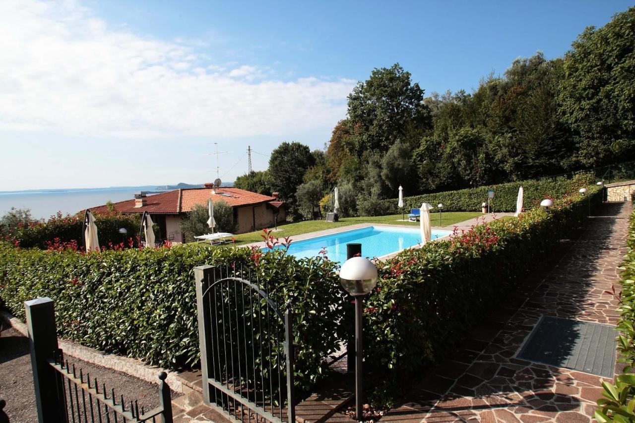 Panorama Lake View, Pool & Garden, 2 Bathrooms, Kingsize & Single-Beds, Fast Internet Toscolano-Maderno Kültér fotó